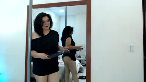 Snapshot of alexaa_sanz chatting on 05/28/26, 05:54 Alexaa sanz online show from 05/28/26, 05:54