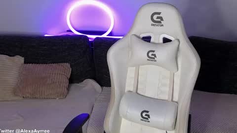 Alexa online show from 03/02/26, 03:41