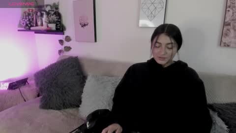 Snapshot of alexaalove_1 chatting on 02/14/26, 12:57 Alexa online show from 02/14/26, 12:57