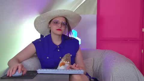 AlexaAvery online show from 06/23/26, 06:33