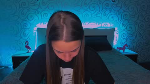 angel online show from 12/04/24, 03:04