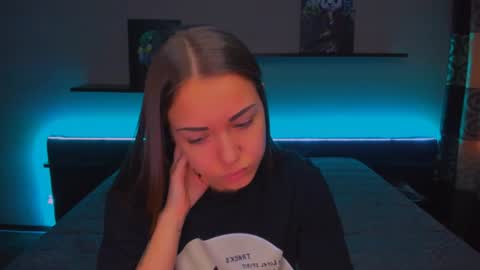 angel online show from 12/27/24, 03:20