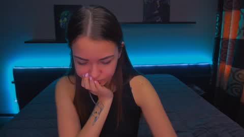 angel online show from 01/29/25, 03:12