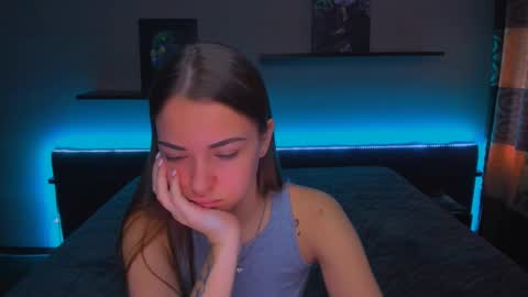 angel online show from 02/25/25, 03:20