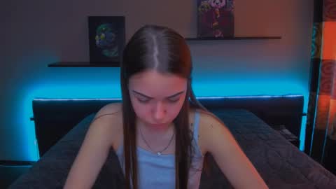 angel online show from 03/03/25, 03:08