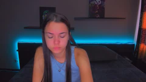 angel online show from 09/18/25, 12:23