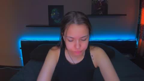 angel online show from 04/01/26, 01:39