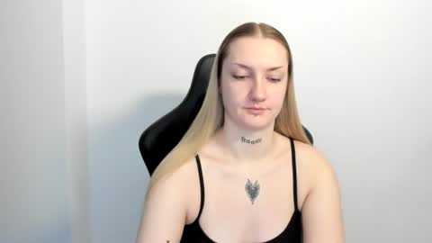 Snapshot of alexafragile chatting on 07/03/26, 10:54 Alexa online show from 07/03/26, 10:54