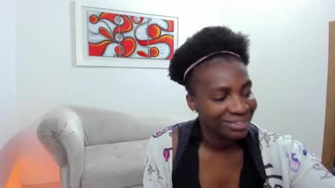 Snapshot of alexagons chatting on 10/14/25, 11:22 alexagons online show from 10/14/25, 11:22