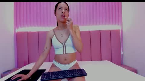 Snapshot of alexagrace12 chatting on 01/10/26, 05:04 alexagrace12 online show from 01/10/26, 05:04