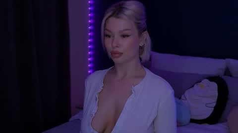 Snapshot of alexamason chatting on 05/06/26, 11:21 Alexa Mason online show from 05/06/26, 11:21