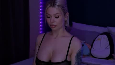 Snapshot of alexamason chatting on 05/10/26, 12:27 Alexa Mason online show from 05/10/26, 12:27