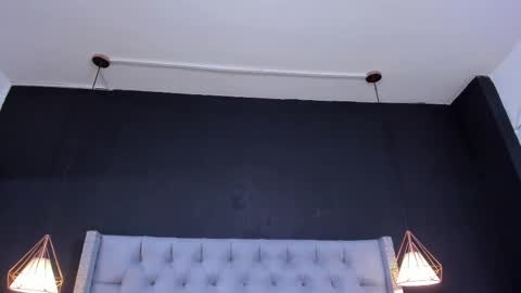 Snapshot of alexamora__ chatting on 09/26/25, 11:47 C A M I L A  online show from 09/26/25, 11:47