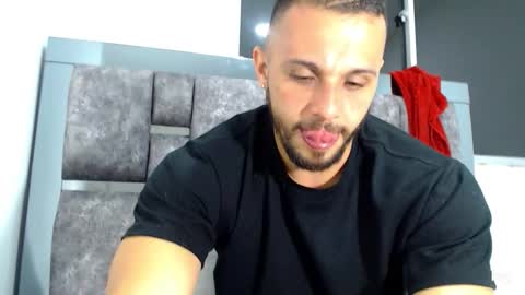 alexander_2015 online show from 09/28/25, 04:40