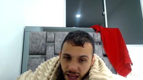 alexander_2015 online show from 10/15/25, 04:45