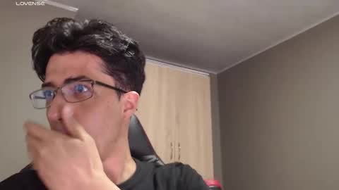 Benji  Alex   online show from 11/26/25, 05:08