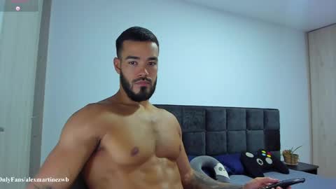Onlyfansalexmartinezwb  Instagram alexwbmartinez  Twitter martinezcb937 online show from 03/29/26, 11:38