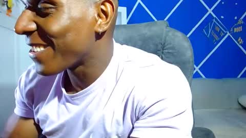 Snapshot of alexander_megan chatting on 01/08/25, 03:19 alexander online show from 01/08/25, 03:19