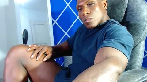 Snapshot of alexander_megan chatting on 02/01/25, 04:03 alexander online show from 02/01/25, 04:03