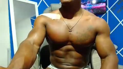 Snapshot of alexander_megan chatting on 10/22/25, 11:21 alexander online show from 10/22/25, 11:21