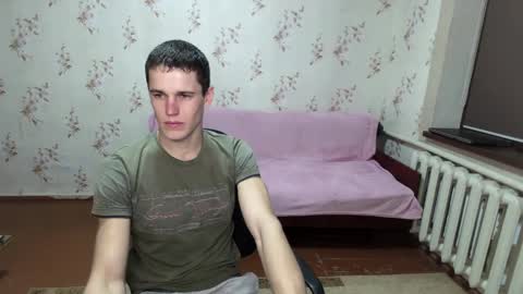 Snapshot of alexanderstrongs chatting on 02/14/25, 03:47 alexanderstrongs online show from 02/14/25, 03:47