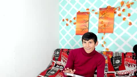 chicos hot online show from 02/11/25, 12:27