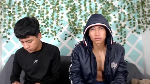 chicos hot online show from 09/26/25, 01:59