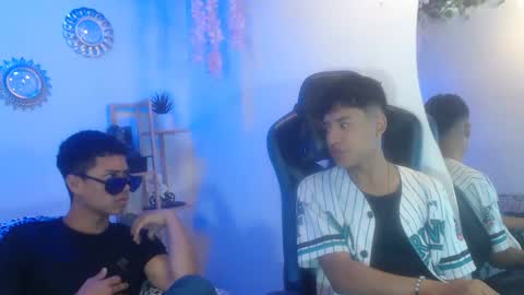 chicos hot online show from 09/30/25, 01:38