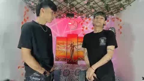 chicos hot online show from 11/20/25, 02:39