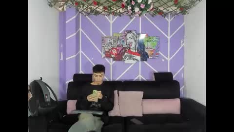 chicos hot online show from 04/09/26, 01:16