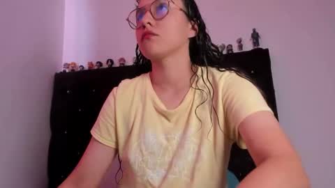 Snapshot of alexandra_clauss chatting on 03/15/26, 08:04 alexandra clauss online show from 03/15/26, 08:04