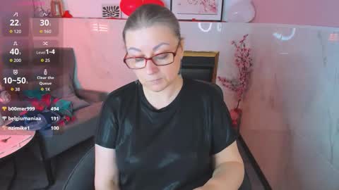 Snapshot of alexandra_kind chatting on 02/15/26, 01:57 Alexandra online show from 02/15/26, 01:57