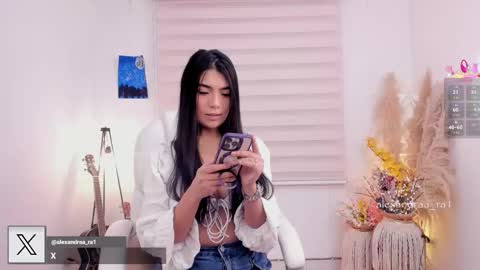 Alexandra Rodriguez online show from 12/13/25, 08:47