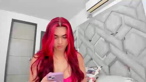 Snapshot of alexandra_wonder69x chatting on 04/20/26, 03:04 Alexandra ig alexandraax09 online show from 04/20/26, 03:04