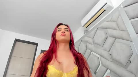 Snapshot of alexandra_wonder69x chatting on 05/22/26, 02:55 Alexandra ig alexandraax09 online show from 05/22/26, 02:55