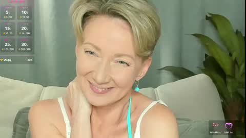 Snapshot of alexandrafix chatting on 06/30/26, 01:56 Alexandra online show from 06/30/26, 01:56