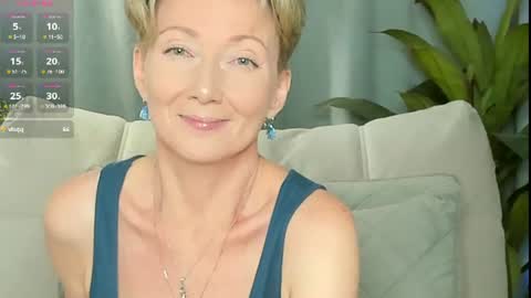 Snapshot of alexandrafix chatting on 07/06/26, 02:03 Alexandra online show from 07/06/26, 02:03