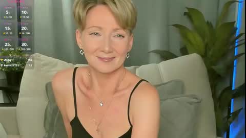 Snapshot of alexandrafix chatting on 07/21/26, 01:57 Alexandra online show from 07/21/26, 01:57