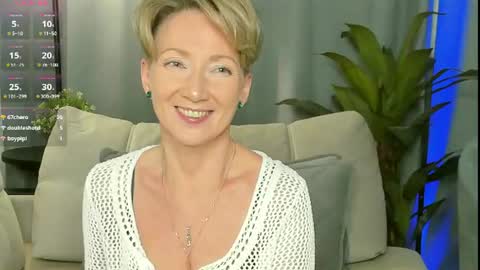 Snapshot of alexandrafix chatting on 07/28/26, 02:24 Alexandra online show from 07/28/26, 02:24
