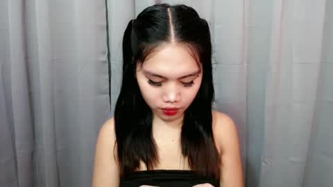 Snapshot of alexandralovely_9 chatting on 06/14/26, 10:45 Andrea online show from 06/14/26, 10:45