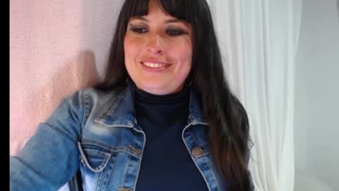 alexandrasaen online show from 11/23/25, 03:28