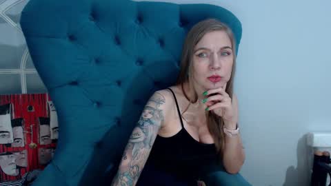 Alexandra online show from 01/29/25, 09:01