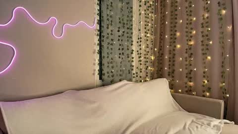 Alex online show from 02/15/26, 05:09