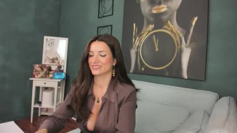 AlexaNikole online show from 06/01/26, 05:53