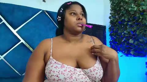 Snapshot of alexarousse4u chatting on 07/14/26, 12:13 Alexa online show from 07/14/26, 12:13