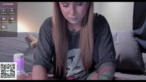 Snapshot of alexashowcum chatting on 12/29/24, 08:58 Alexa online show from 12/29/24, 08:58