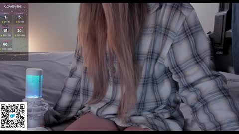 Snapshot of alexashowcum chatting on 12/31/24, 02:08 Alexa online show from 12/31/24, 02:08