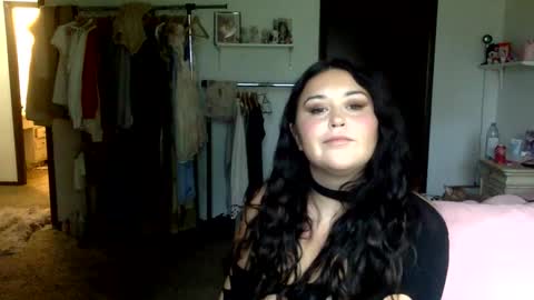 Snapshot of alexasinsxo chatting on 09/22/25, 09:06 Alexa Sins online show from 09/22/25, 09:06