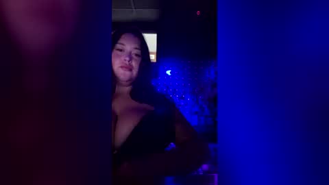 Snapshot of alexasinsxo chatting on 08/06/26, 02:13 Alexa Sins online show from 08/06/26, 02:13
