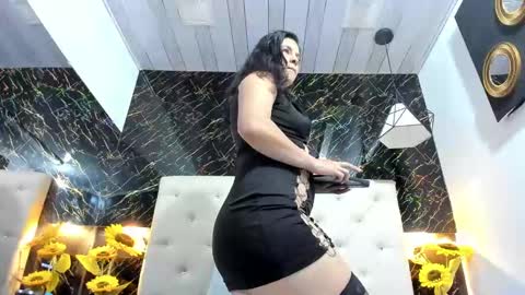 Alexa Smith  online show from 02/08/25, 05:40